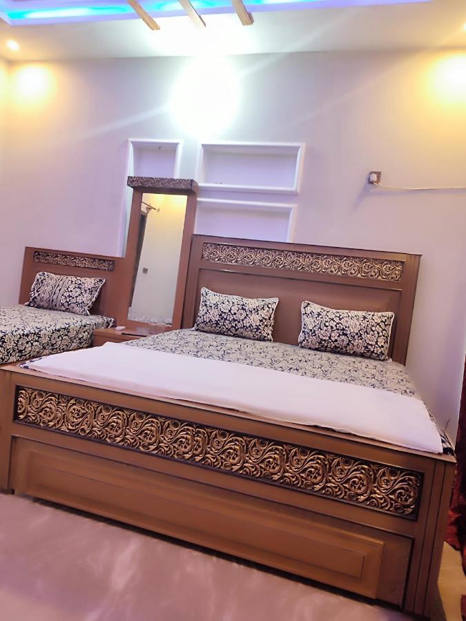 Lavish Inn Исламабад Экстерьер фото