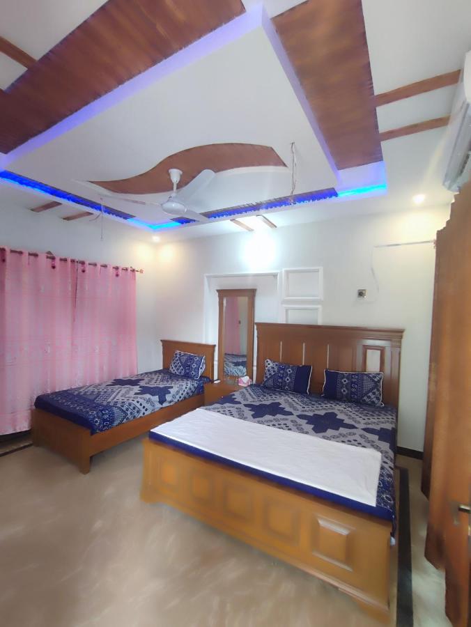Lavish Inn Исламабад Экстерьер фото